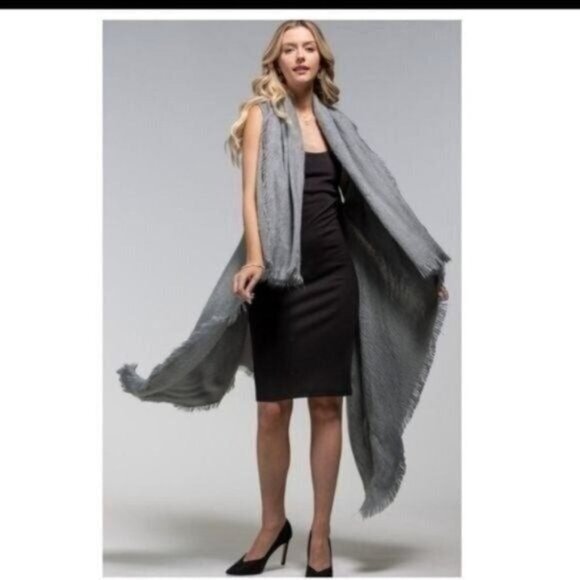 Soft Gray Sleeveless Fringe Wrap Scarf Shaw/Vest For Women - Picture 1 of 5